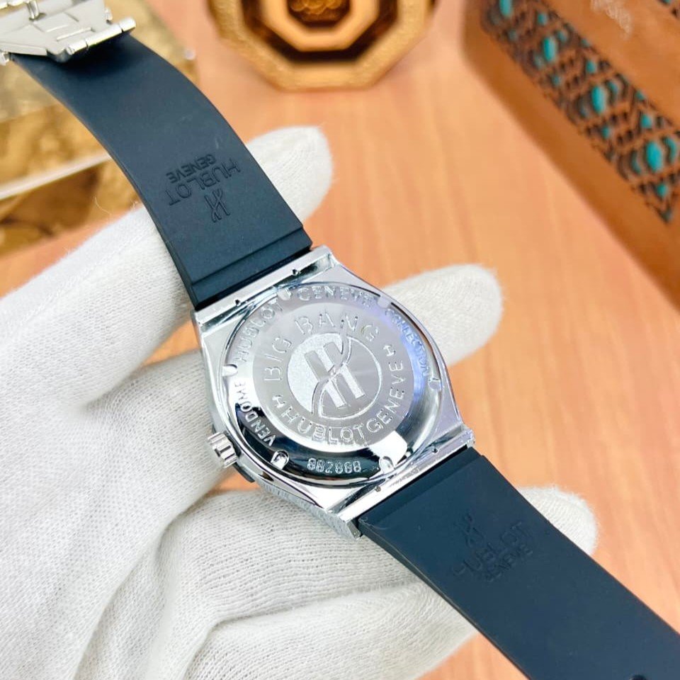 Luxury Diamond Bezel Hublot Quartz Watch 